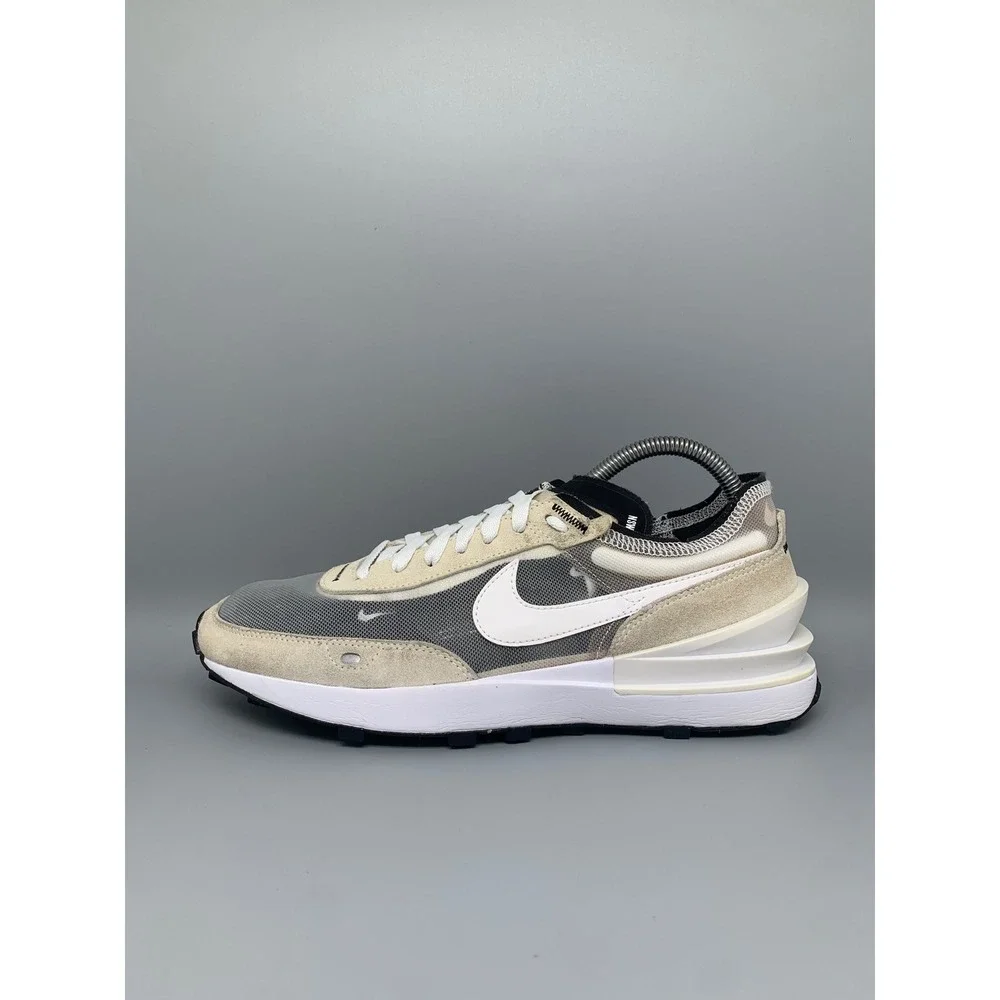 Nike Waffle One Summit White Black Shoes DC2533-102‎ Women's Sz 10.5